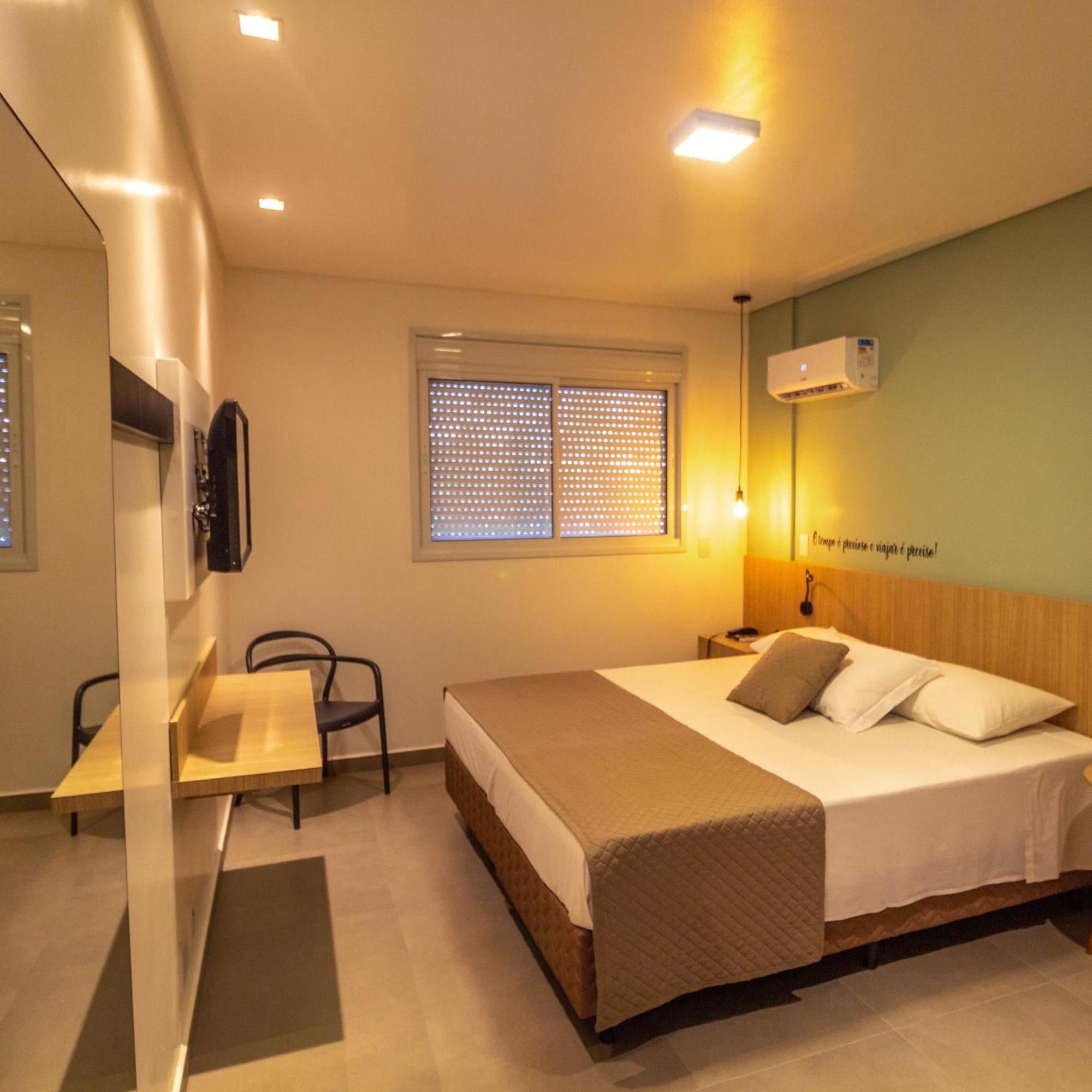 Hotel & Pousada Favareto Florianópolis Værelse billede